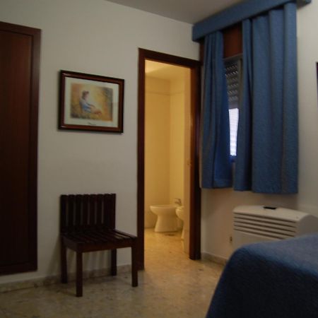 Hotel Marina Victoria Algeciras Ngoại thất bức ảnh