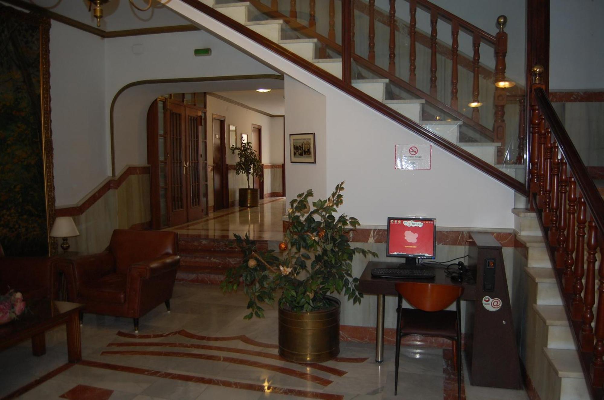 Hotel Marina Victoria Algeciras Ngoại thất bức ảnh