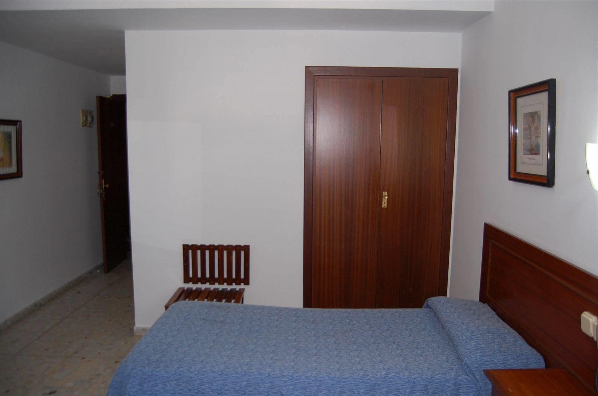 Hotel Marina Victoria Algeciras Ngoại thất bức ảnh