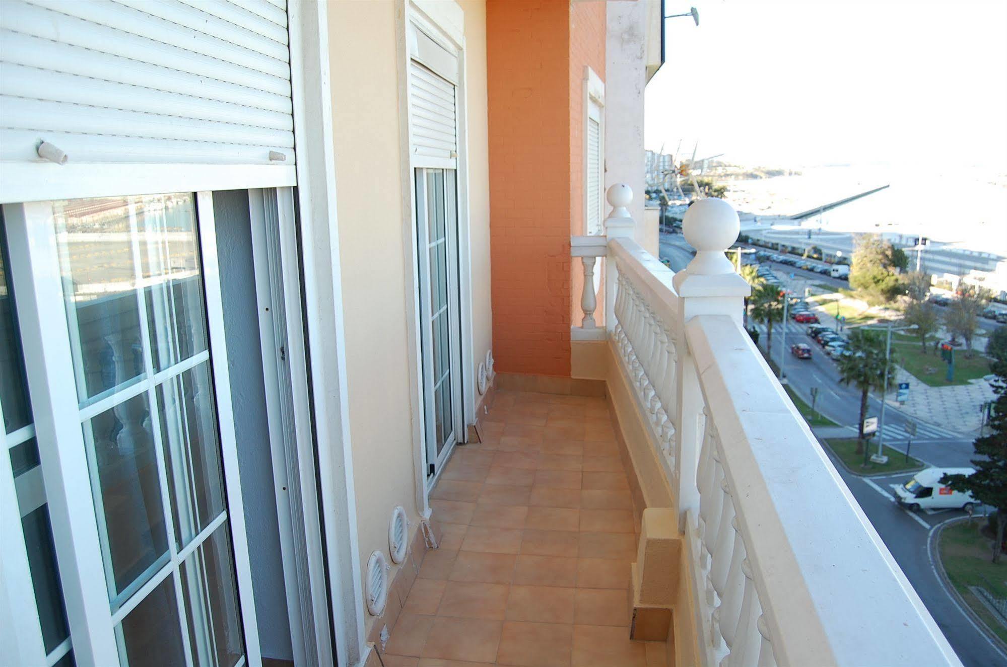 Hotel Marina Victoria Algeciras Ngoại thất bức ảnh